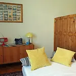 Art Apartment *